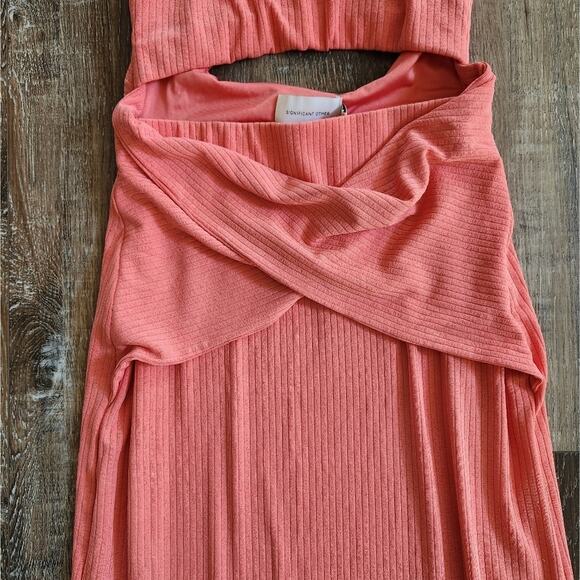 Significant Other Hallie Dress in Watermelon Size 6 NWT Halter Cut Out Midi - Picture 6 of 16